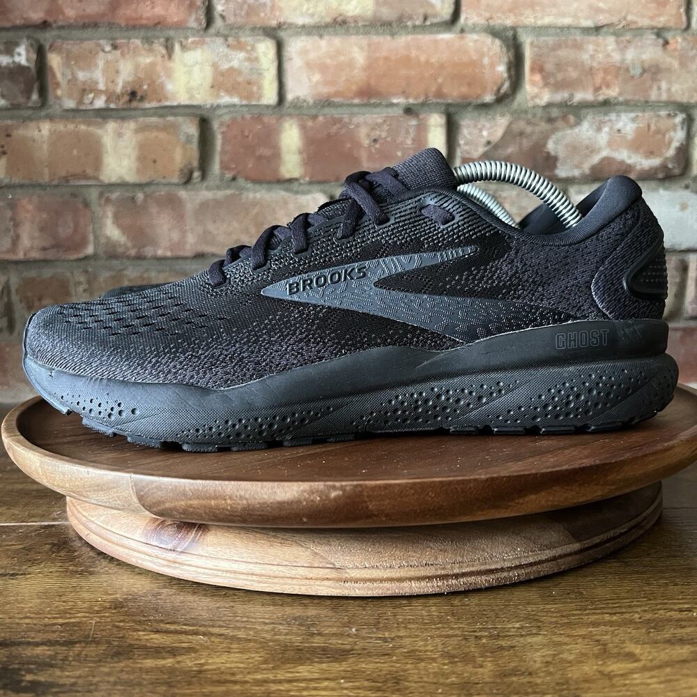 Brooks Ghost 16 Neutral Cushion Mens 10.5 Narrow Black Running Shoes Sneakers